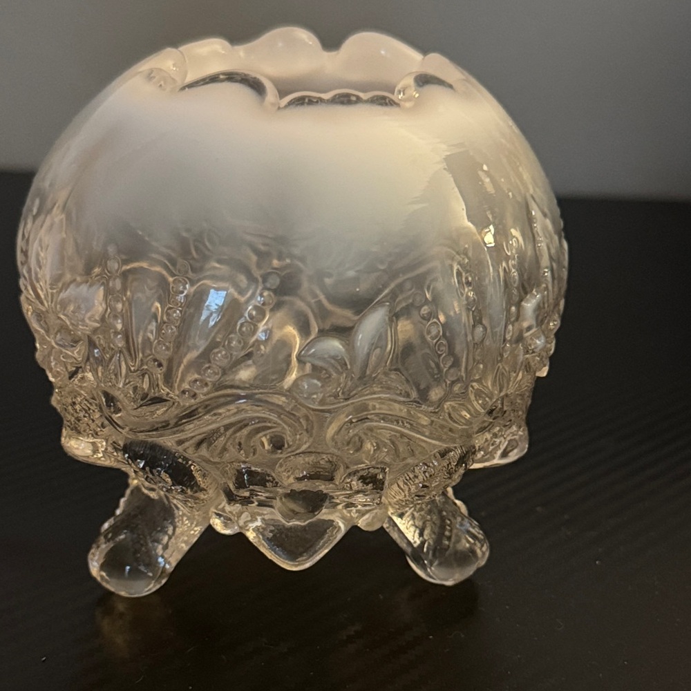 Antique Piasa Bird Opalescent Glass Rose Bowl